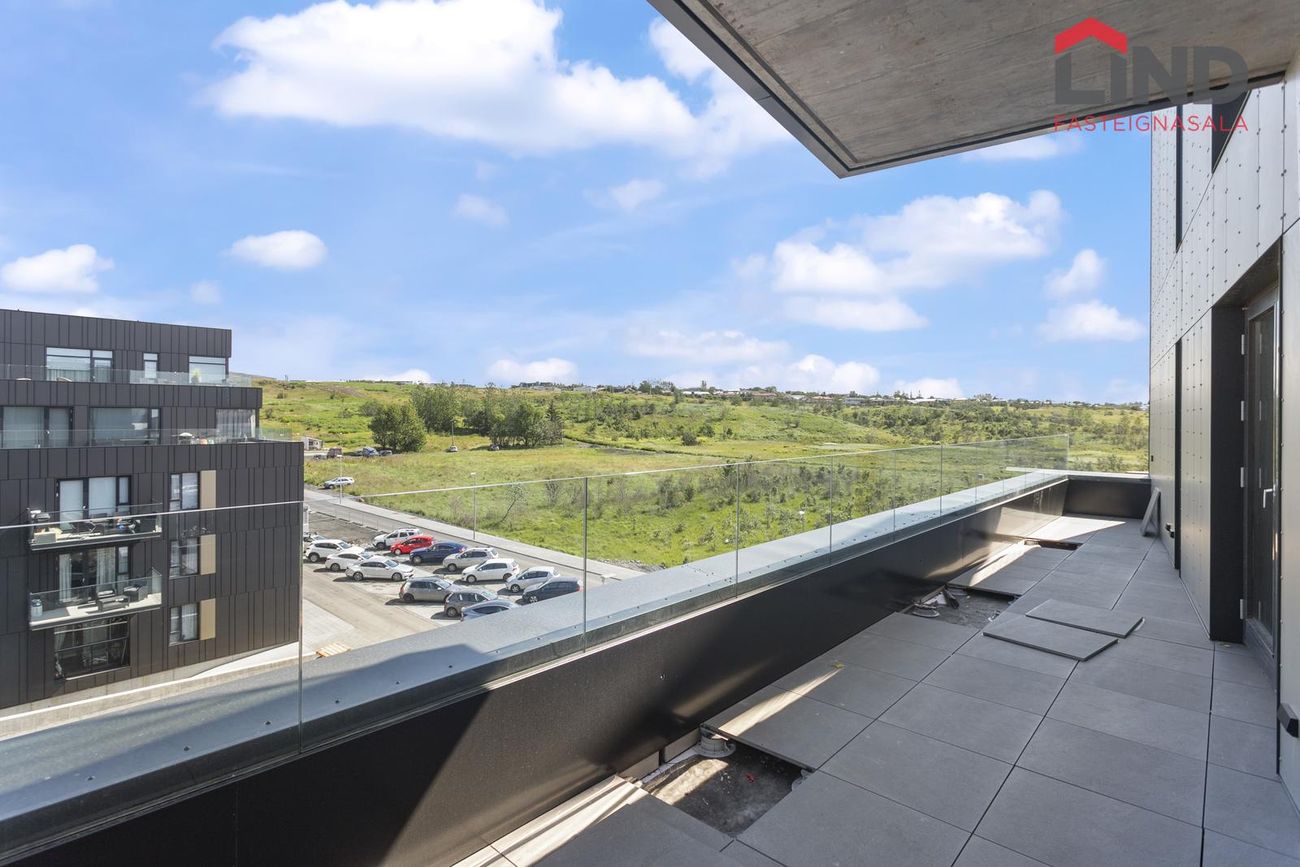 Jöfursbás 5D - 0401, 112 Reykjavík