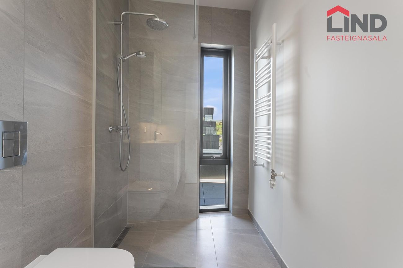 Jöfursbás 5D - 0401, 112 Reykjavík