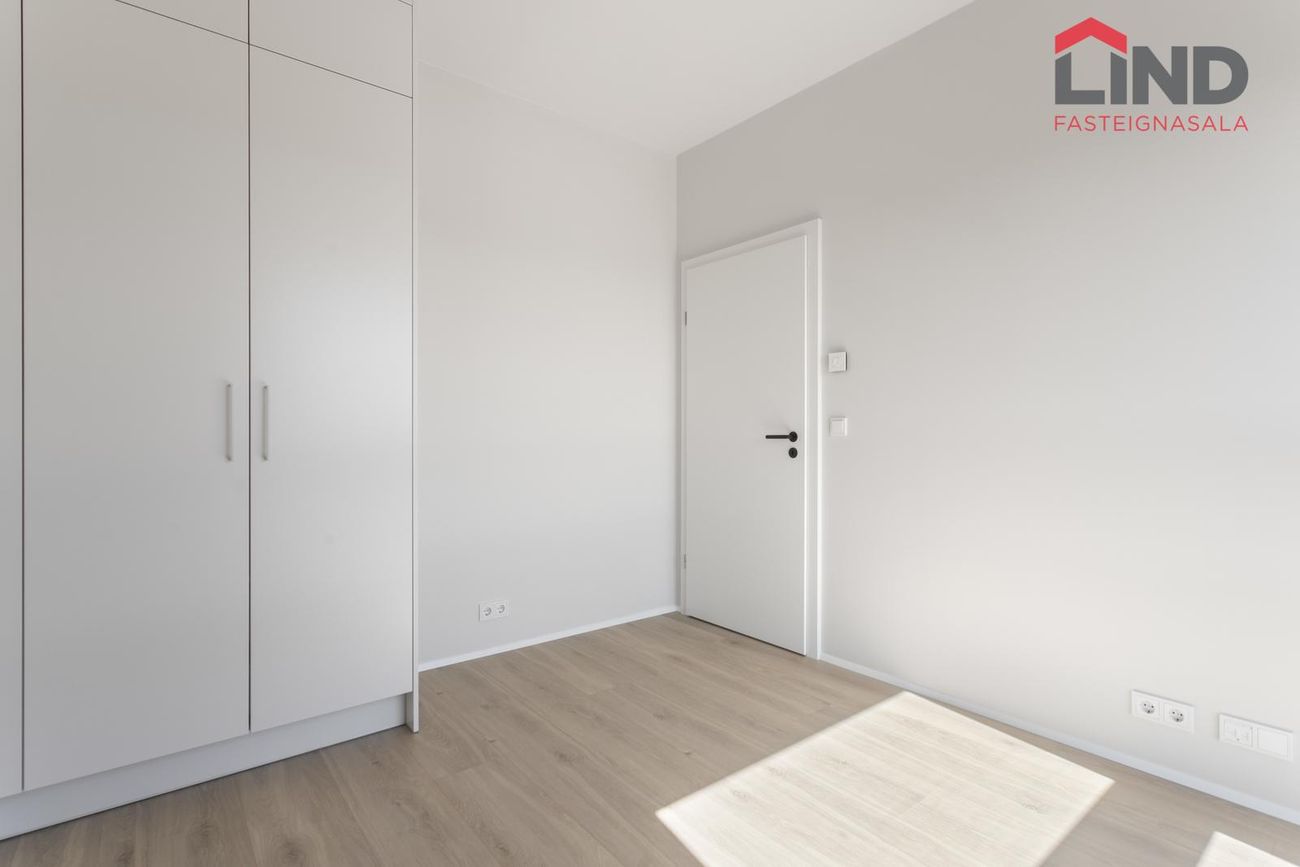 Jöfursbás 5D - 0401, 112 Reykjavík