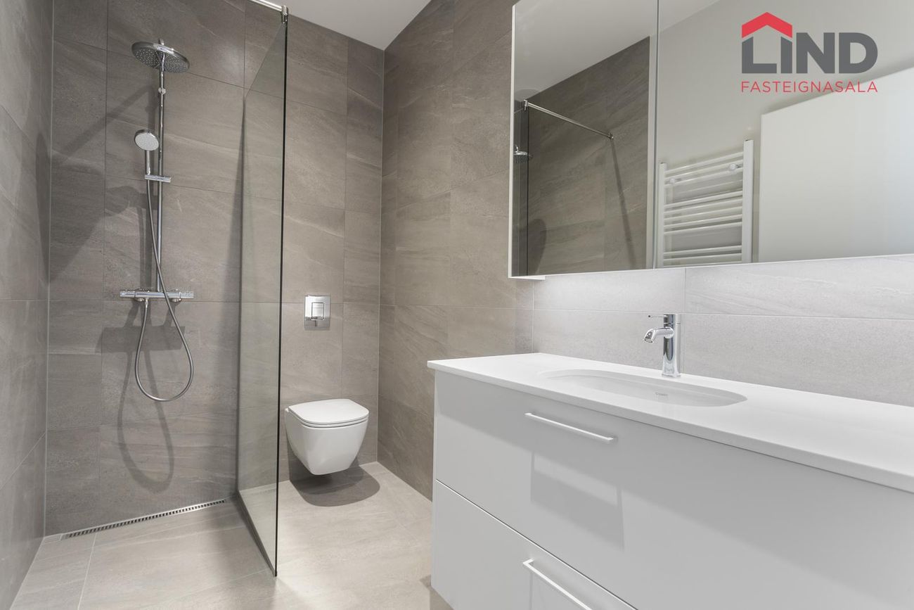 Jöfursbás 5D - 0401, 112 Reykjavík