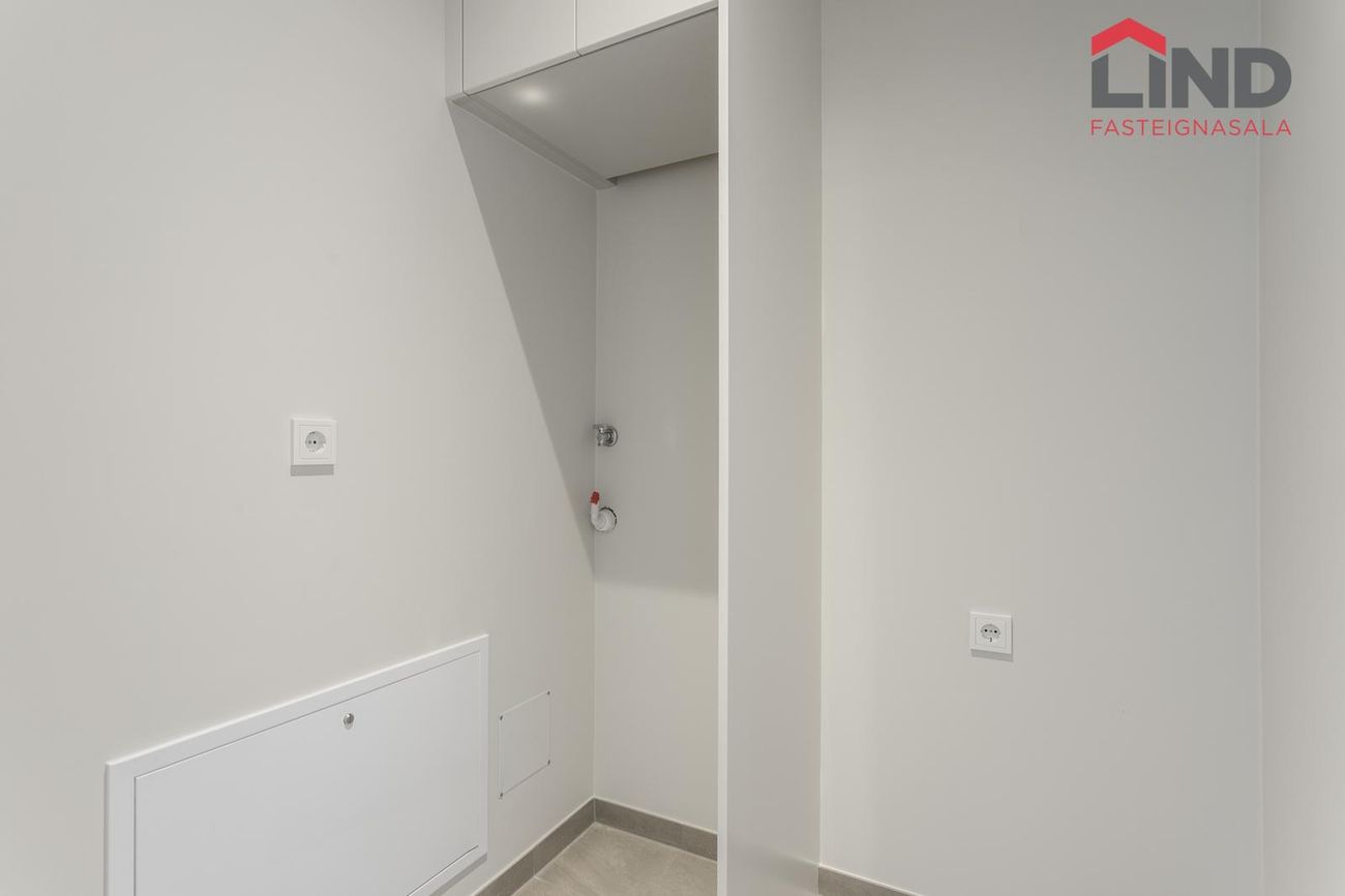 Jöfursbás 5D - 0401, 112 Reykjavík