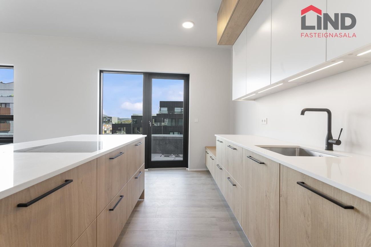 Jöfursbás 5D - 0401, 112 Reykjavík