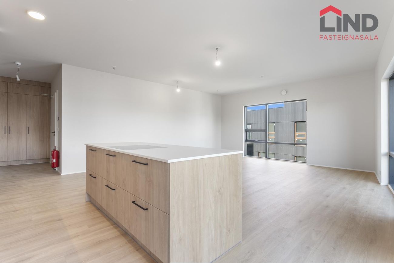 Jöfursbás 5D - 0401, 112 Reykjavík