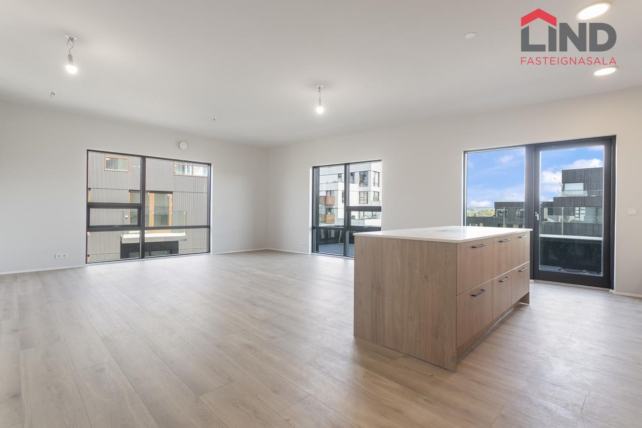 Jöfursbás 5D - 0401, 112 Reykjavík