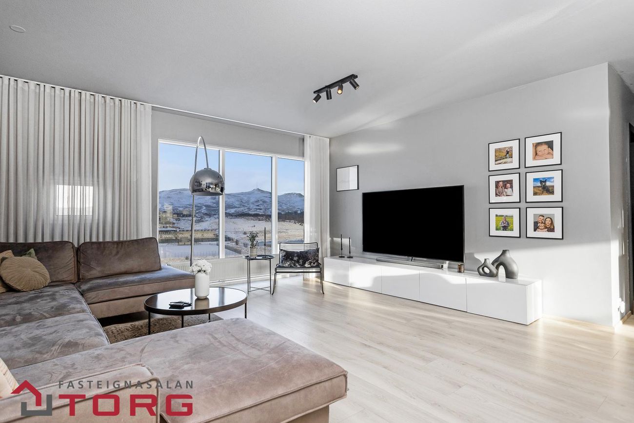 Marteinslaug 1, 113 Reykjavík