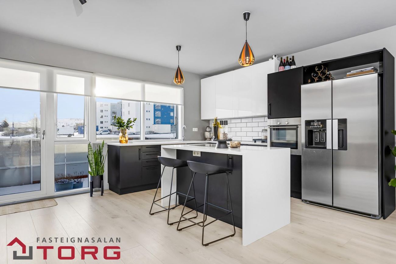 Marteinslaug 1, 113 Reykjavík