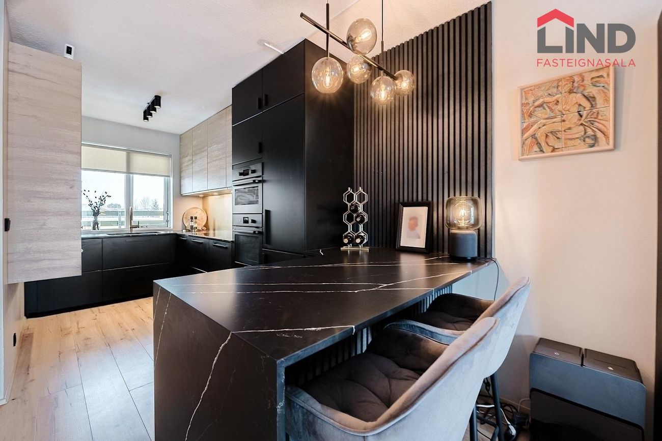 Laufrimi 1, 112 Reykjavík