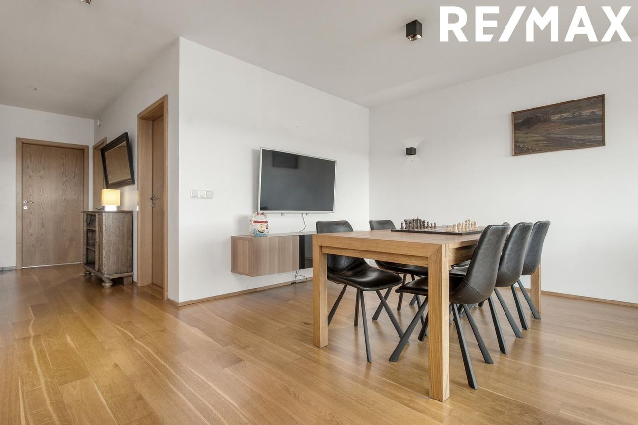 Helluvað 13, 110 Reykjavík