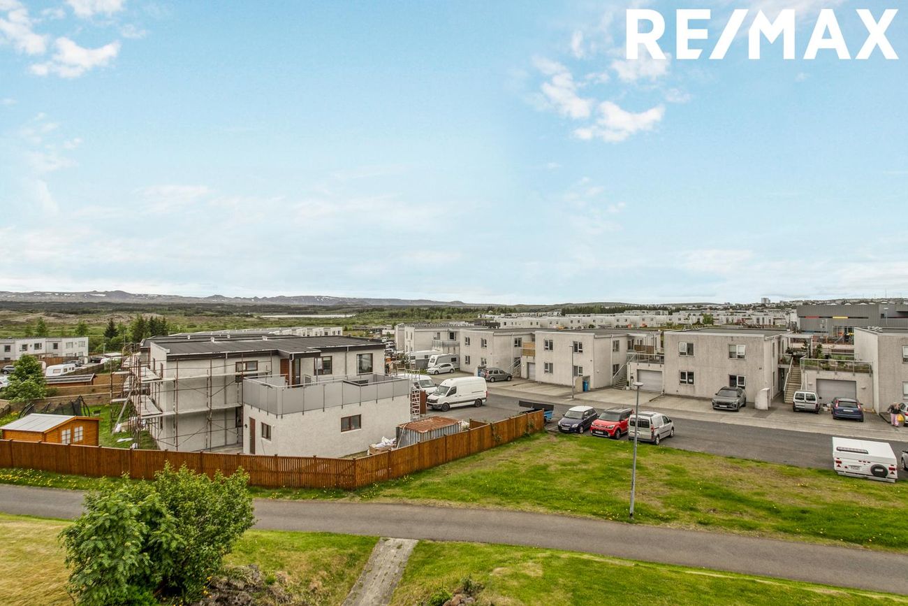Helluvað 13, 110 Reykjavík