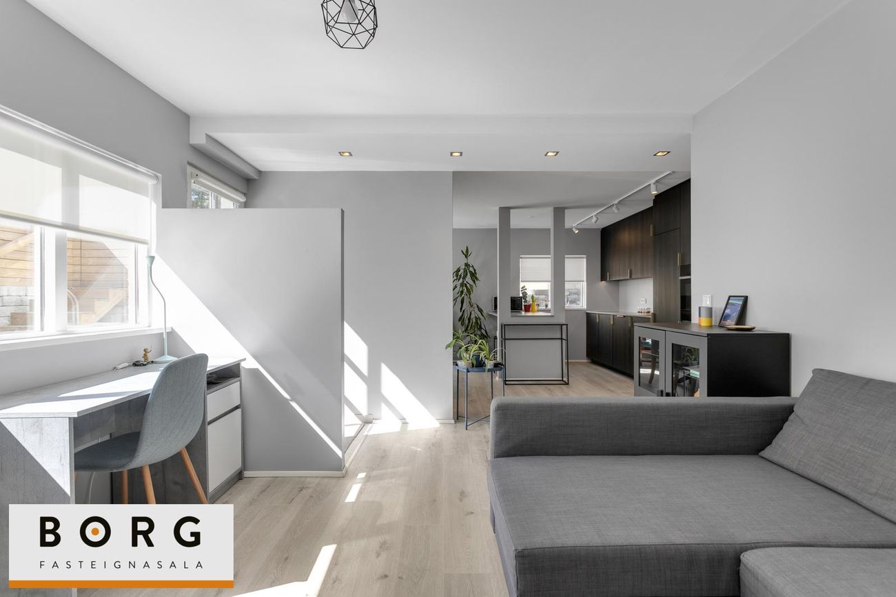 Egilsgata 14, 101 Reykjavík