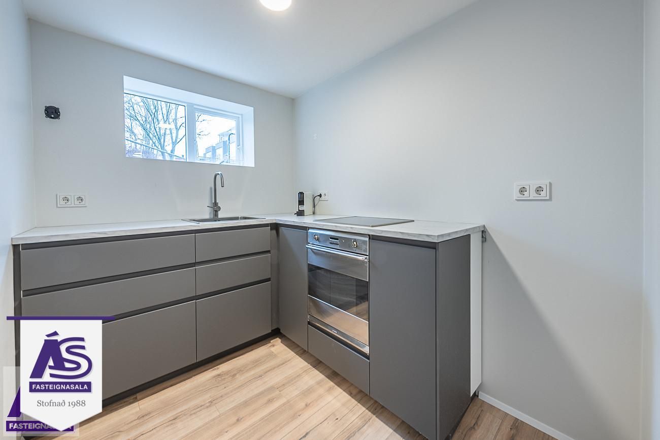 Snorrabraut 34 - 0001, 105 Reykjavík