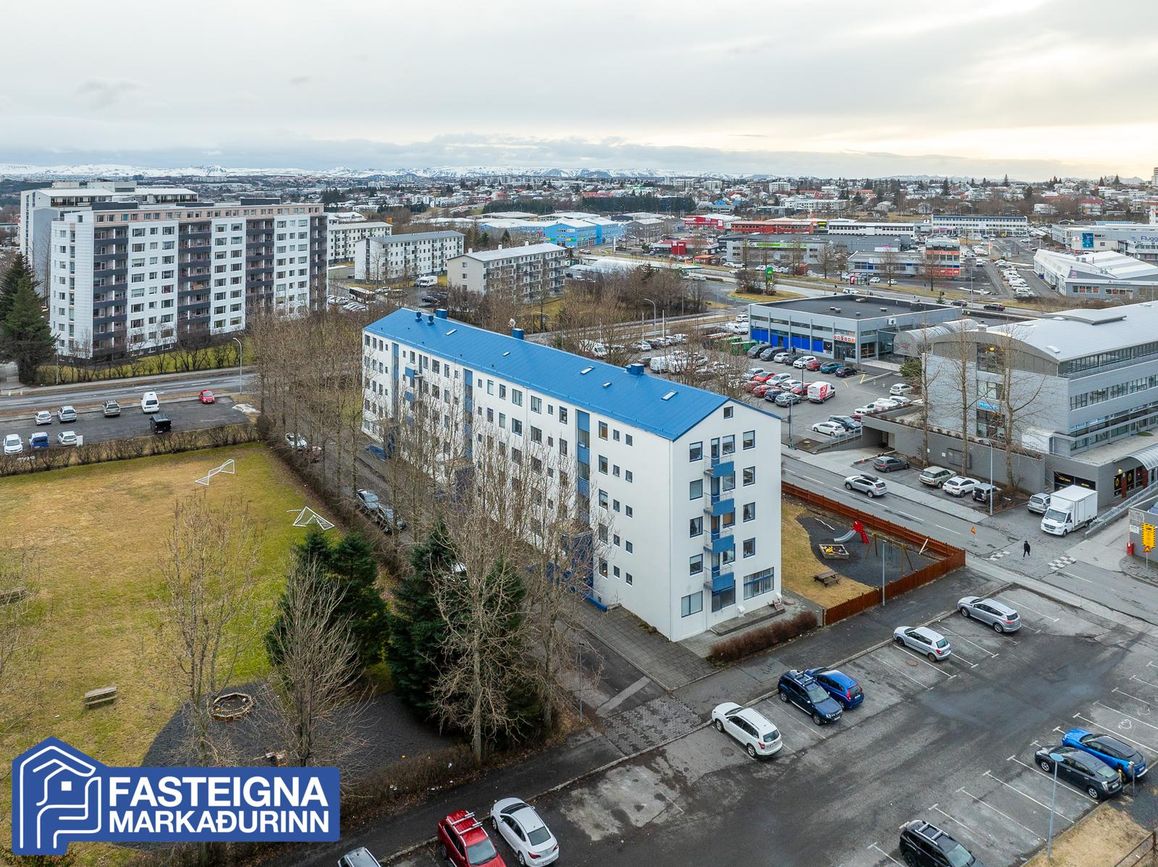 Álfheimar 68, 104 Reykjavík