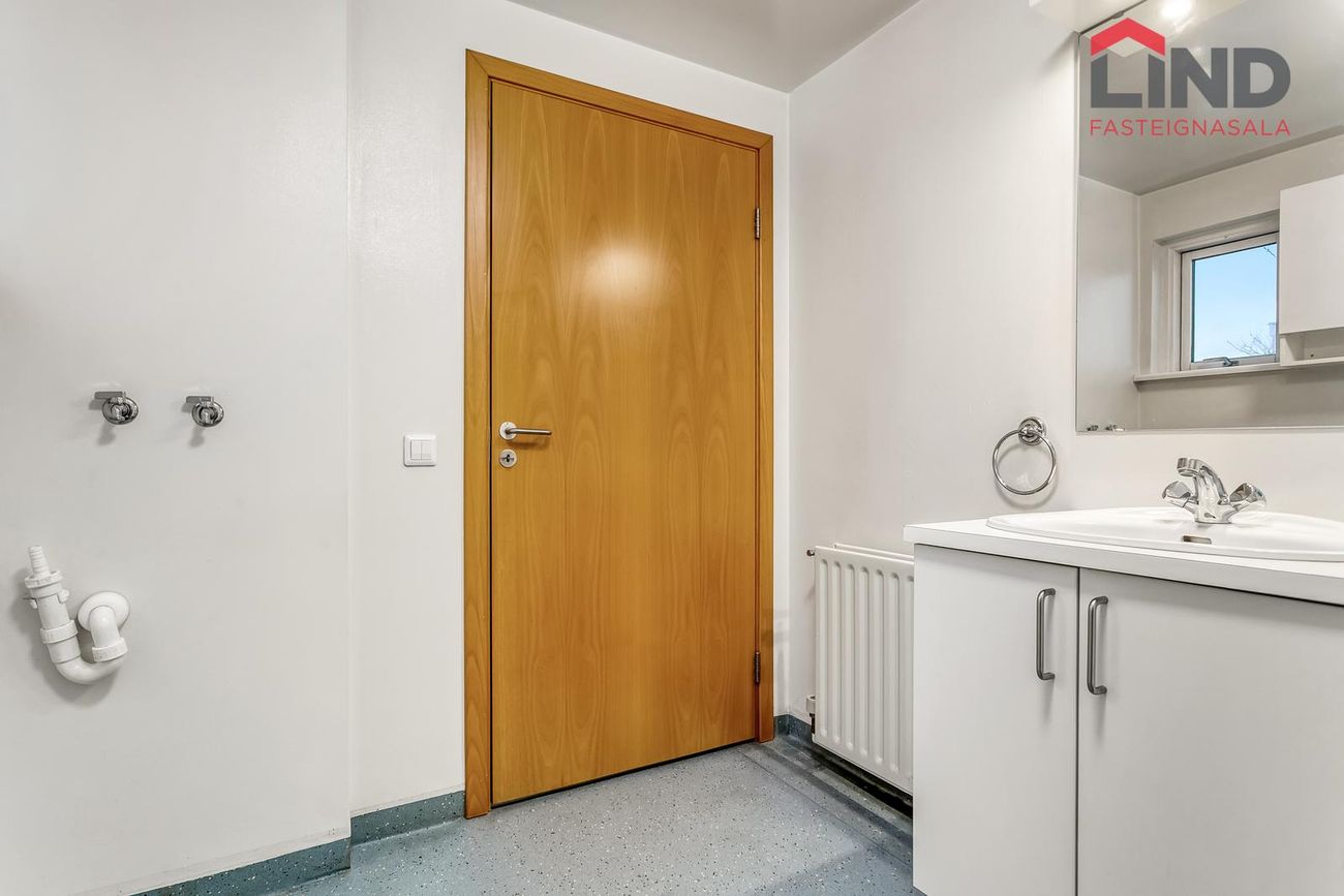 Sólvangsvegur 3, 220 Hafnarfjörður