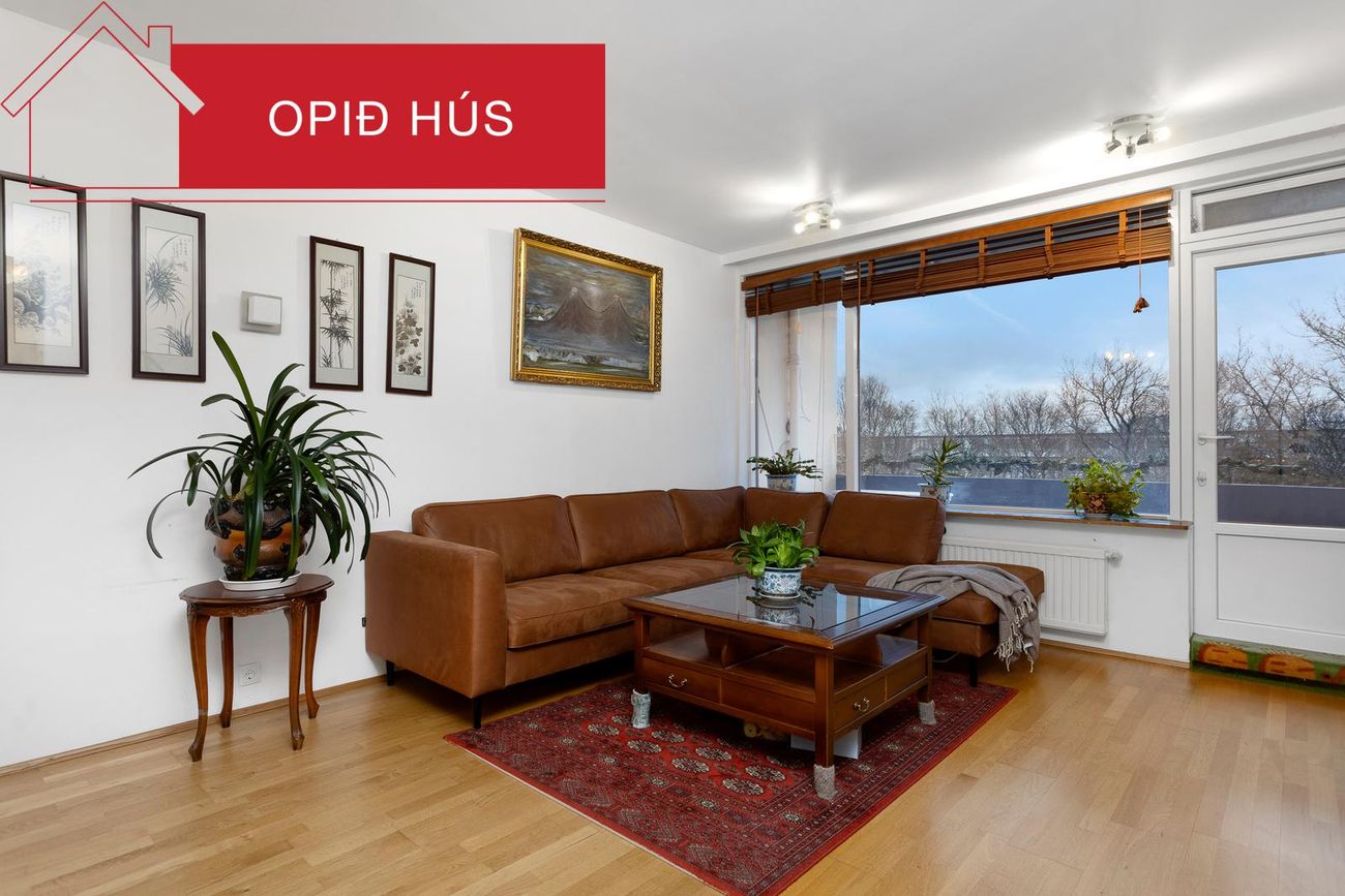 Hraunbær 130 - 0202, 110 Reykjavík