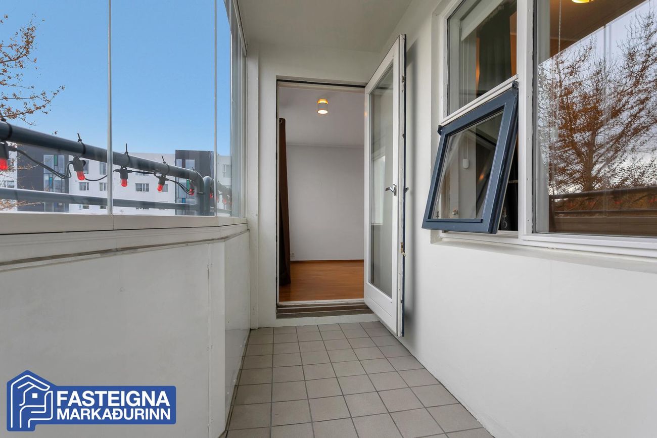 Árskógar 6 - 0402, 109 Reykjavík