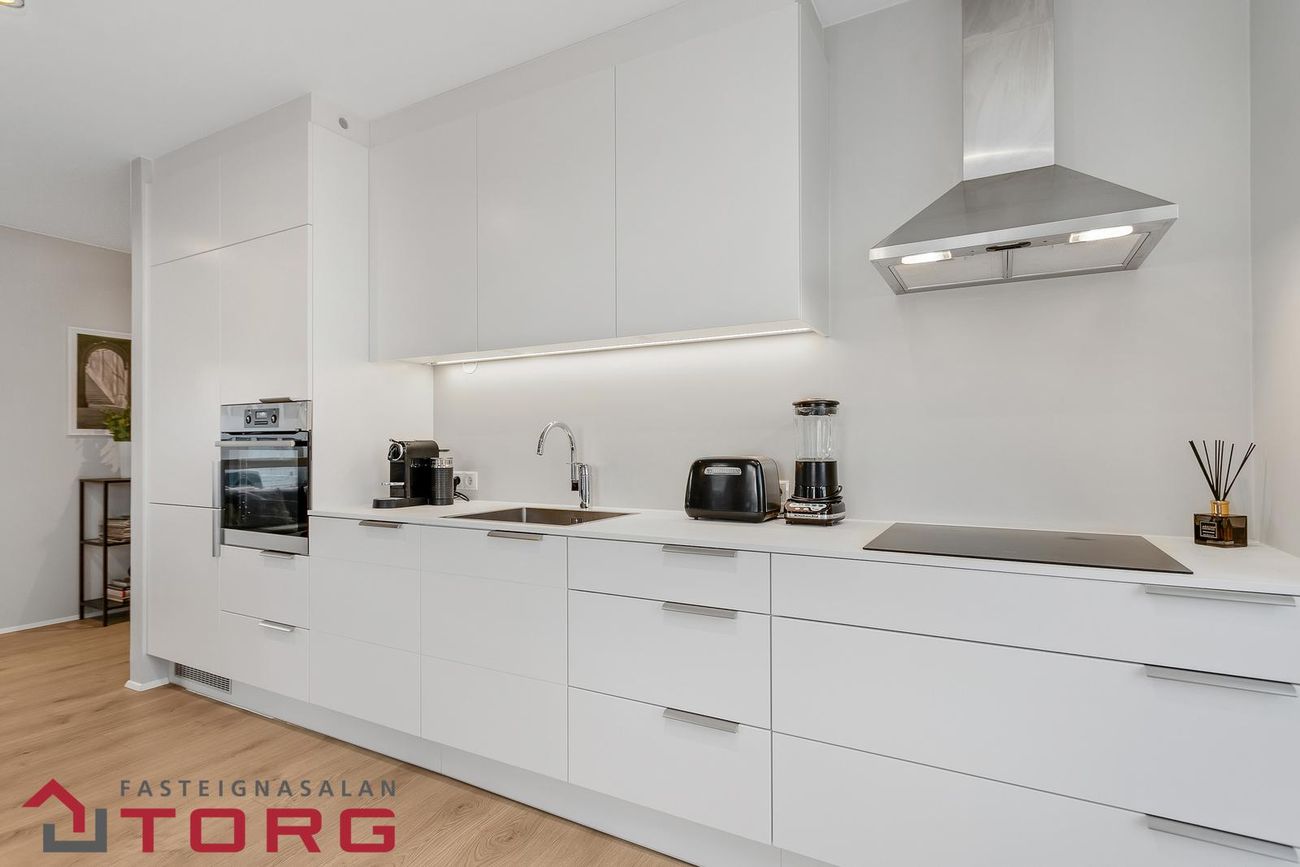 Hafnarbraut 12B, 200 Kópavogur