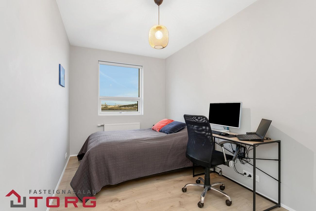 Hafnarbraut 12B, 200 Kópavogur