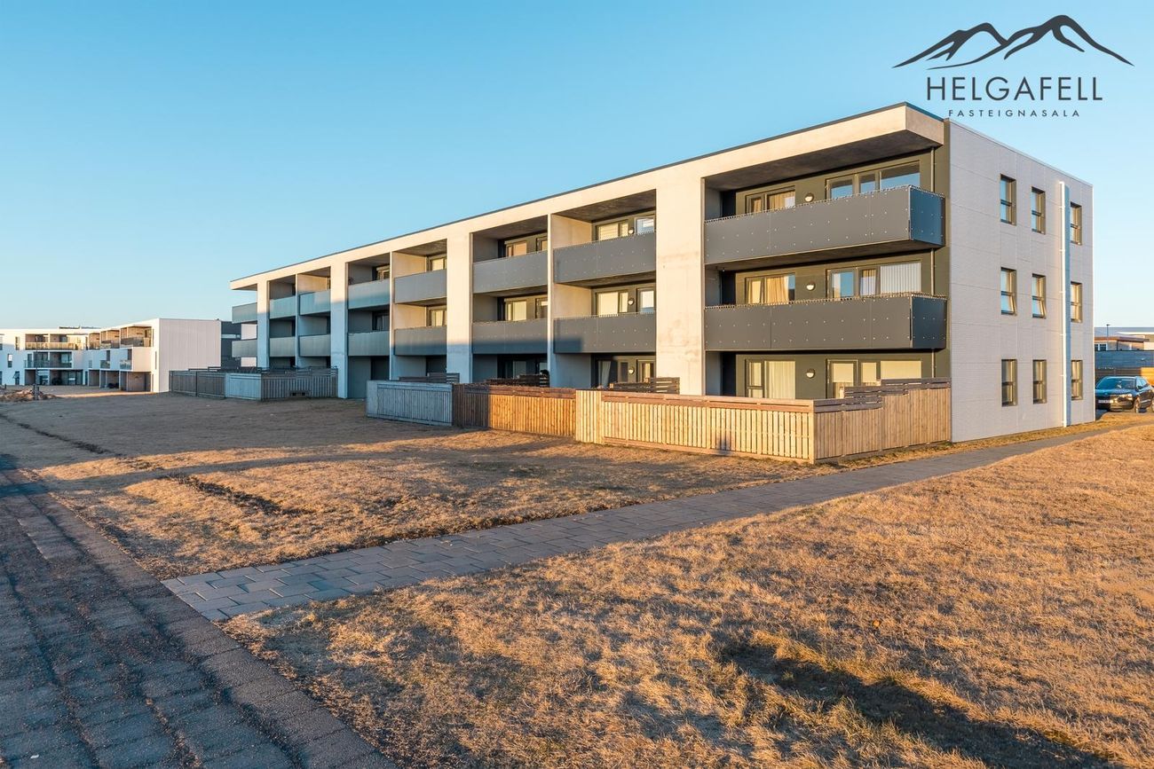 Dalsbraut 3, 260 Reykjanesbær