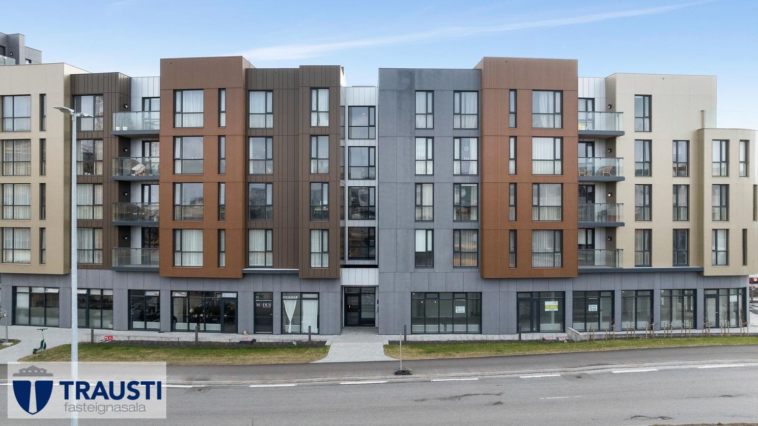 Grensásvegur 1B, 108 Reykjavík