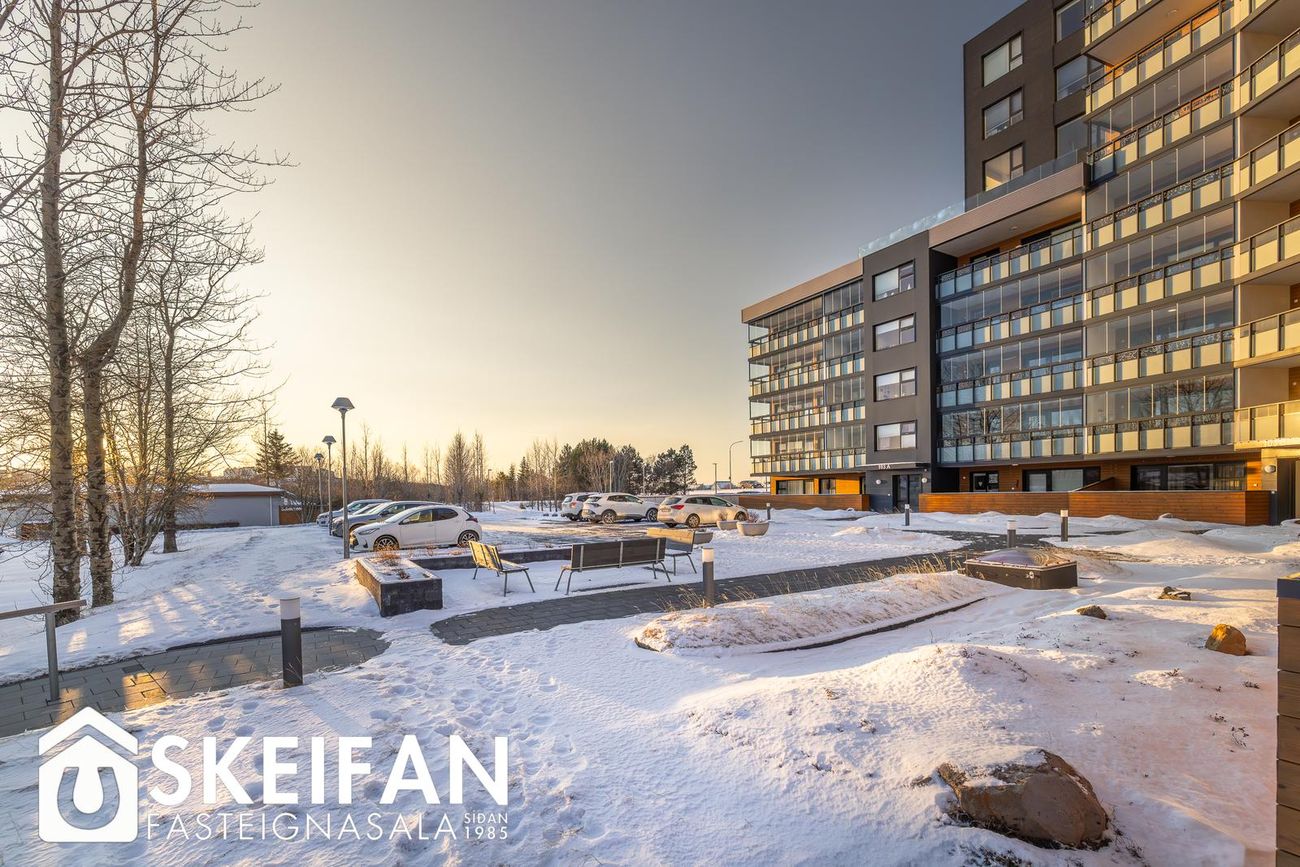 Hraunbær 103, 110 Reykjavík