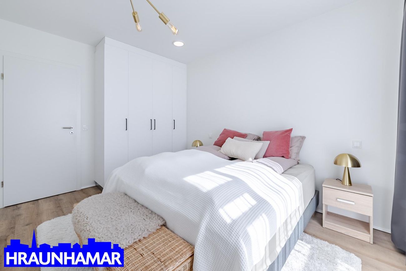 Nónhamar 2A, 221 Hafnarfjörður