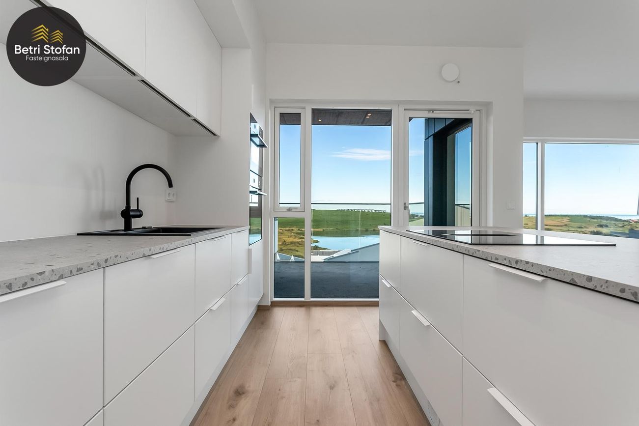 Hraungata 7, 210 Garðabær