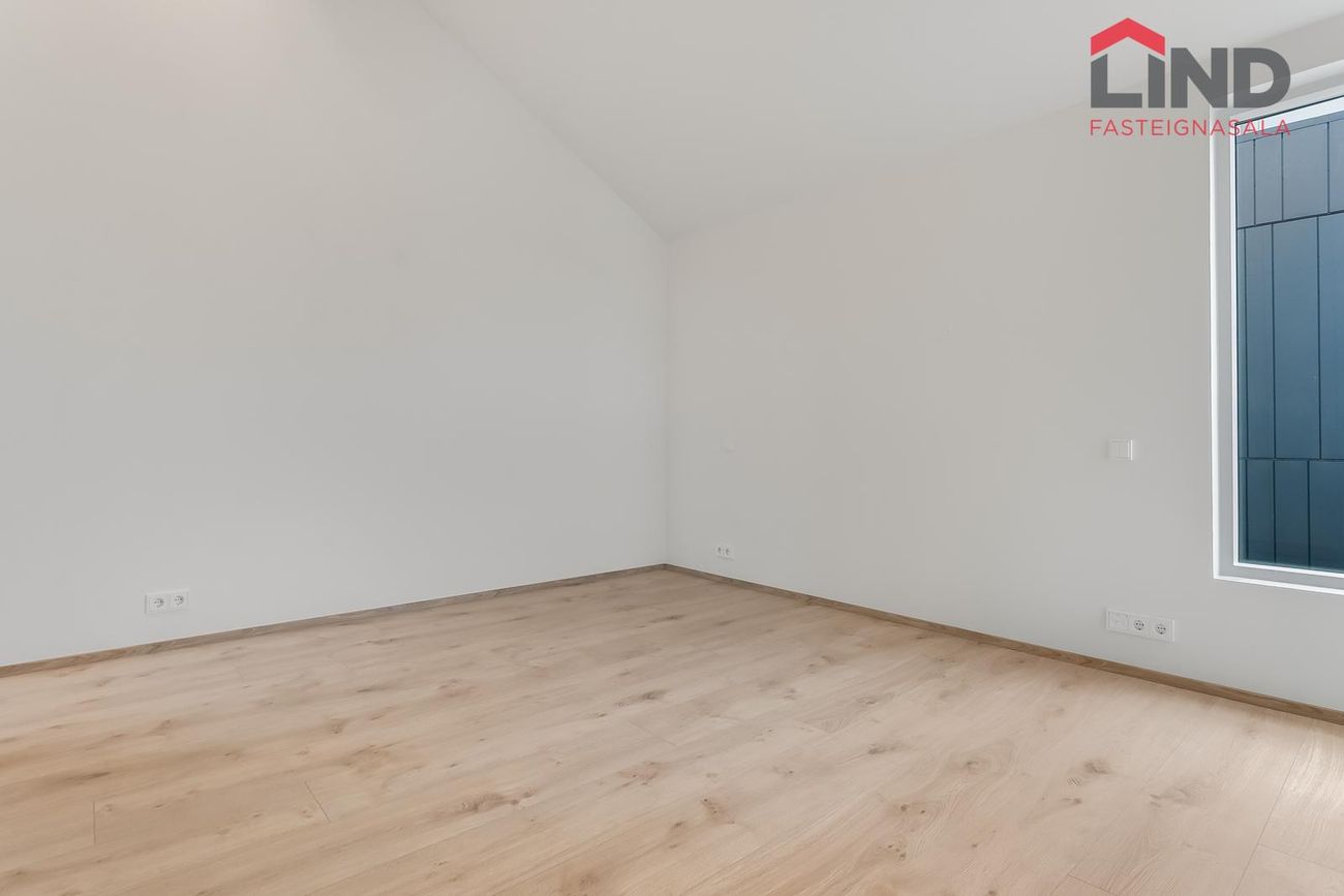 Hraungata 5 - 0302, 210 Garðabær