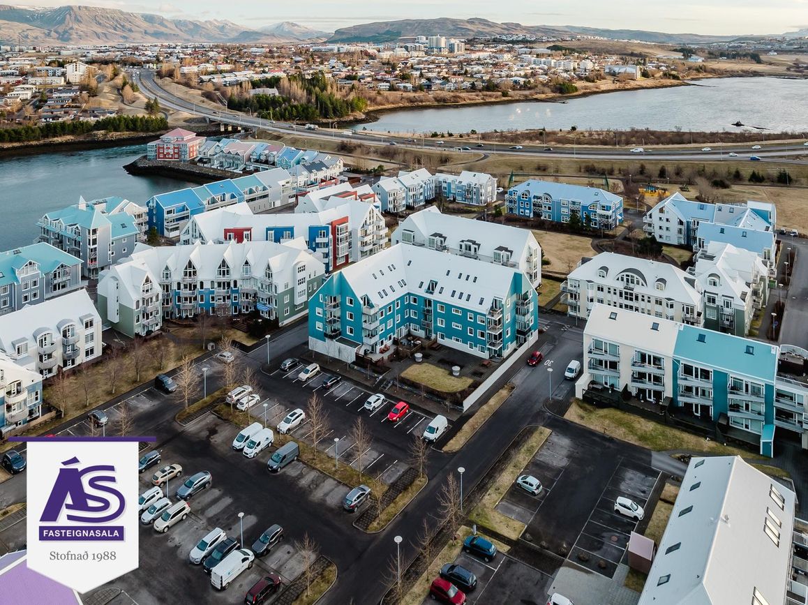 Naustabryggja 13 - 0105, 110 Reykjavík