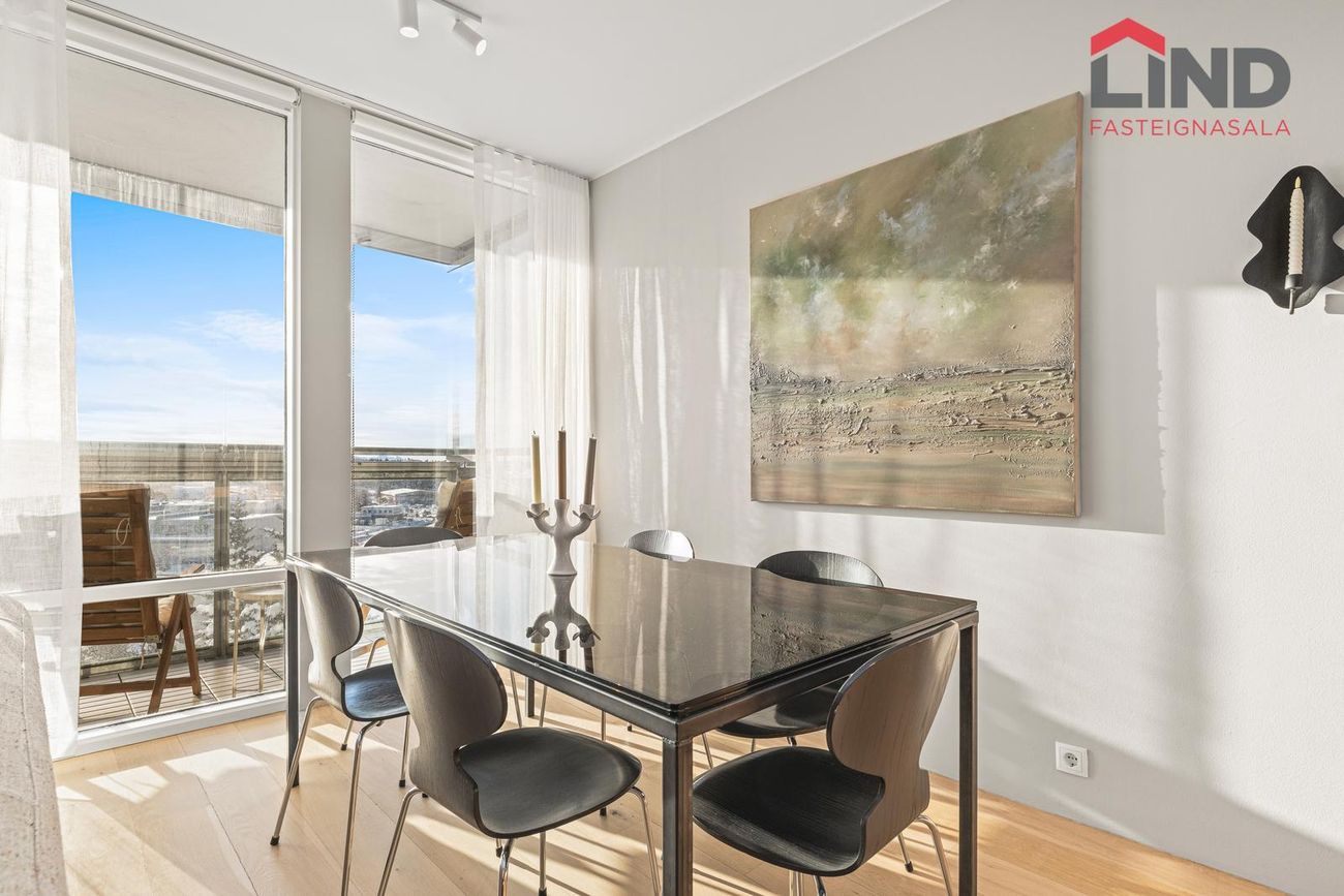 Sólheimar 25, 104 Reykjavík