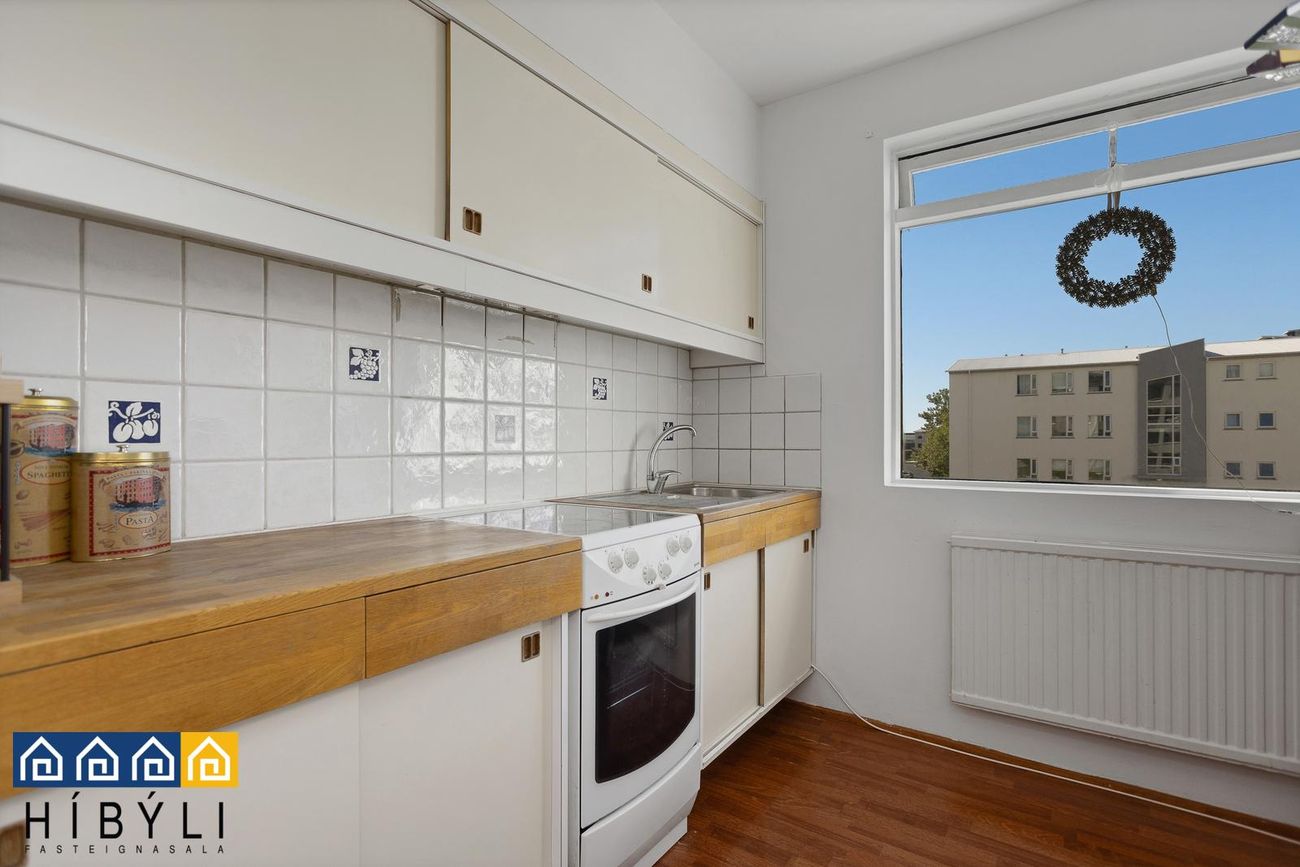 Kleppsvegur 32, 105 Reykjavík