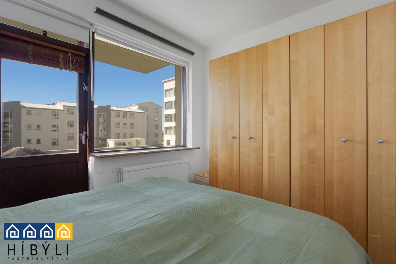Kleppsvegur 32, 105 Reykjavík