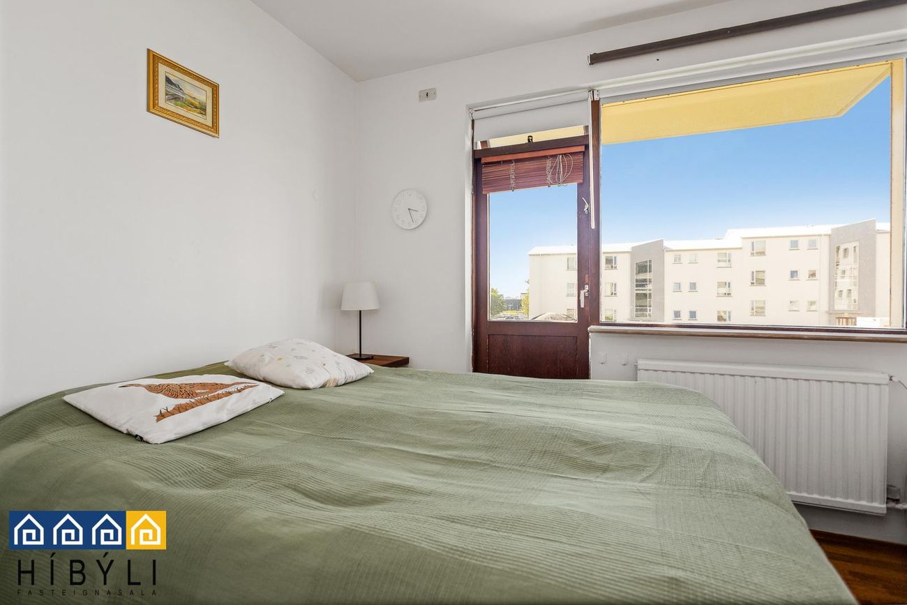 Kleppsvegur 32, 105 Reykjavík