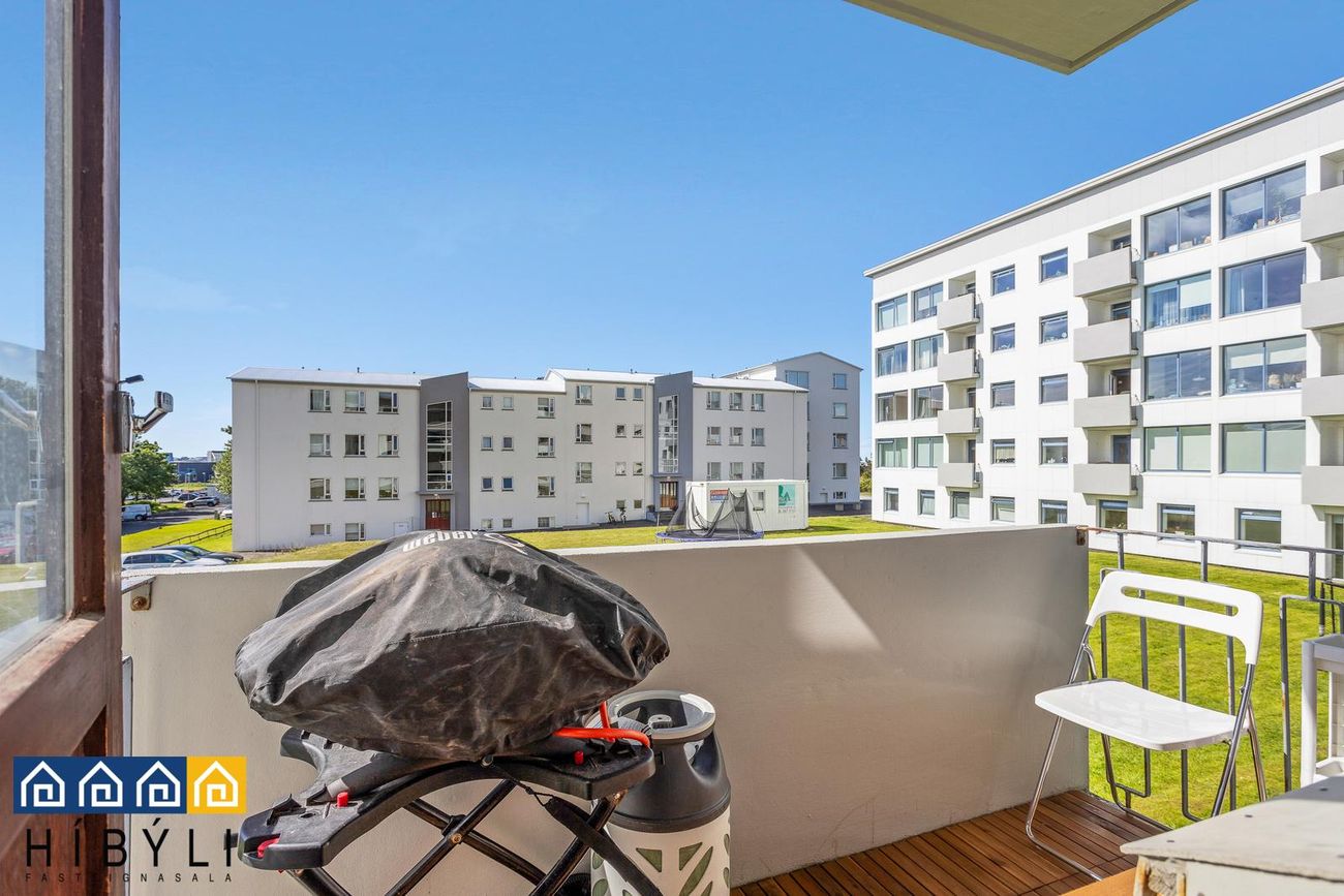 Kleppsvegur 32, 105 Reykjavík