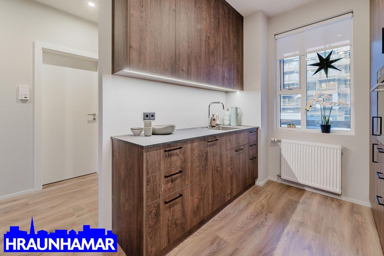 Áshamar 42 - 0201, 221 Hafnarfjörður