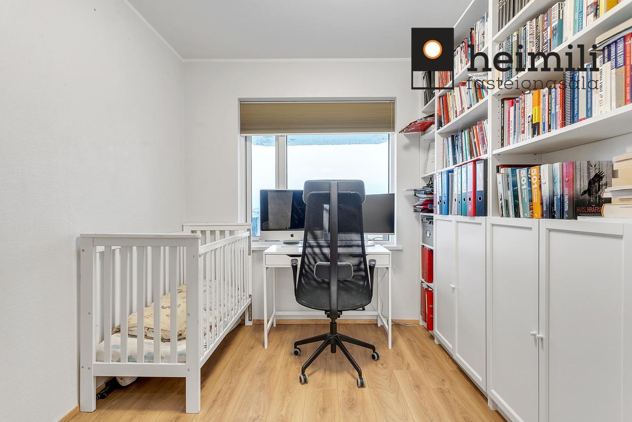 Sólheimar 23, 104 Reykjavík