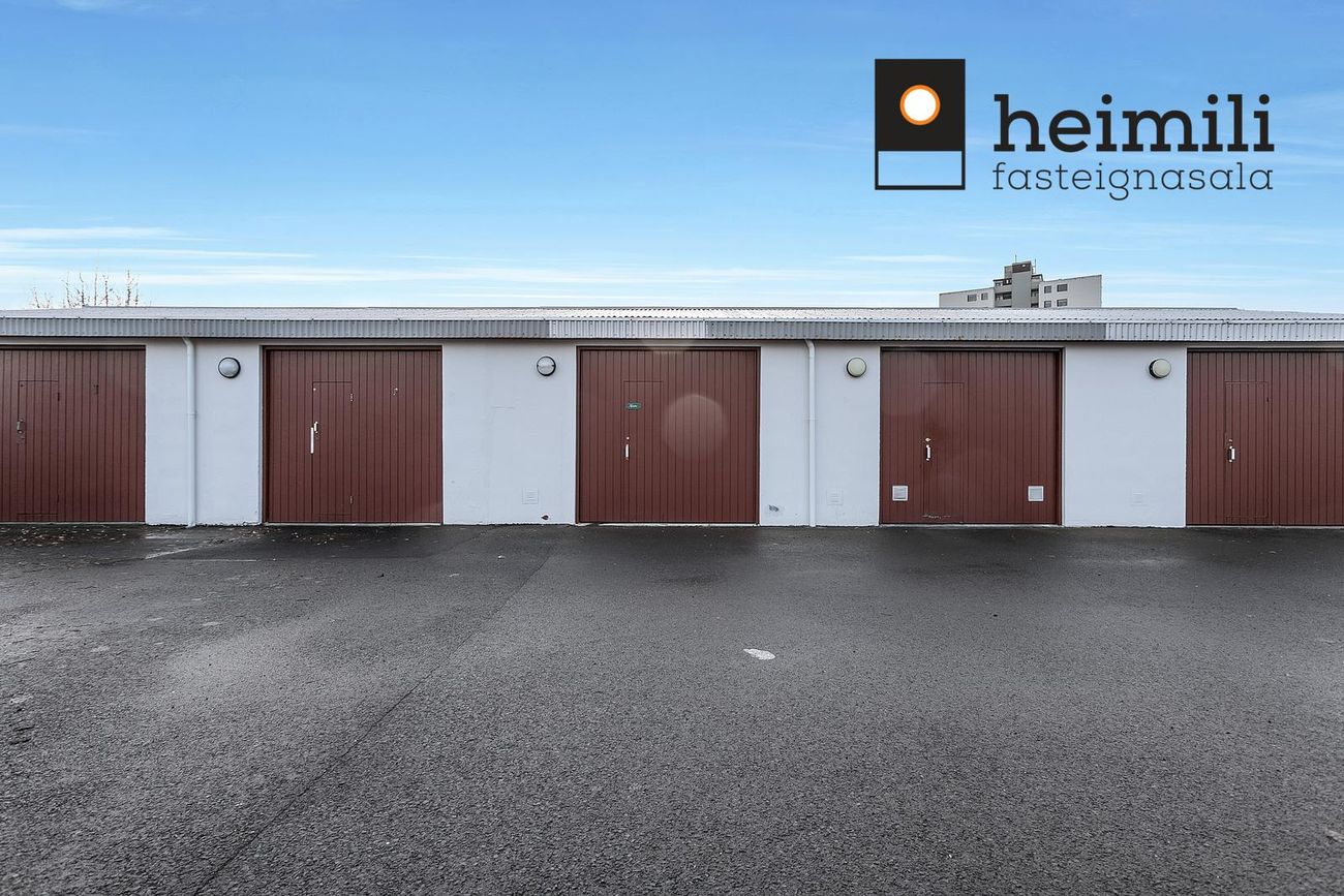 Sólheimar 23, 104 Reykjavík