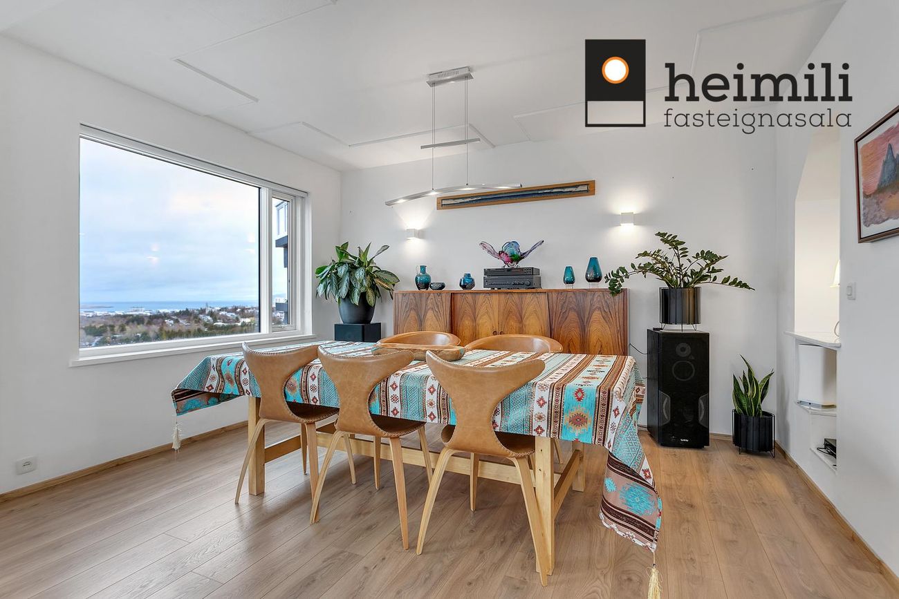 Sólheimar 23, 104 Reykjavík