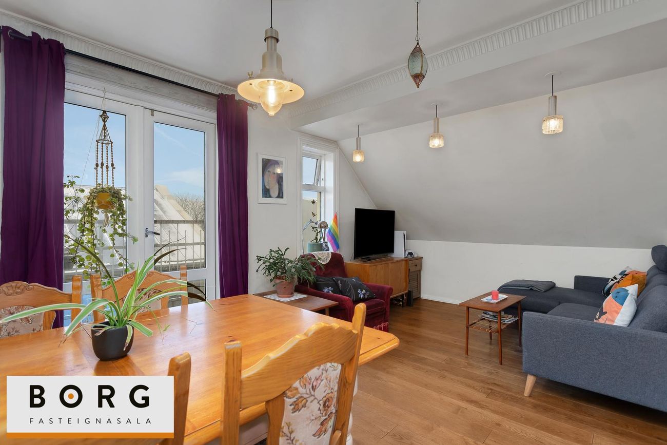 Grundarstígur 8, 101 Reykjavík