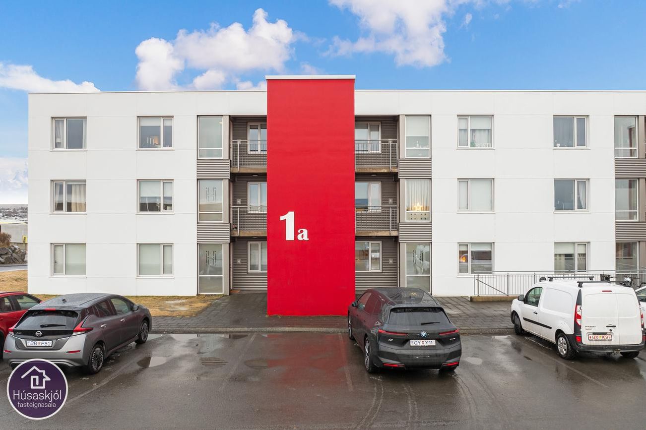 Línakur 1, 210 Garðabær
