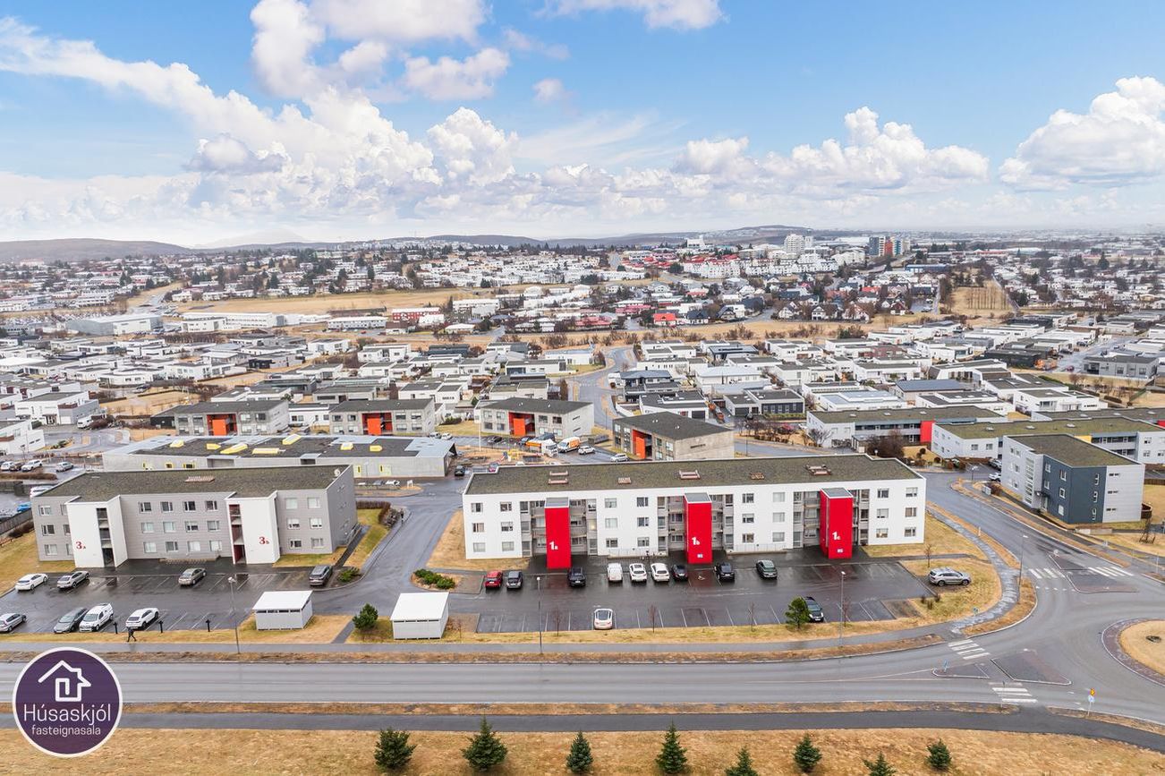 Línakur 1, 210 Garðabær