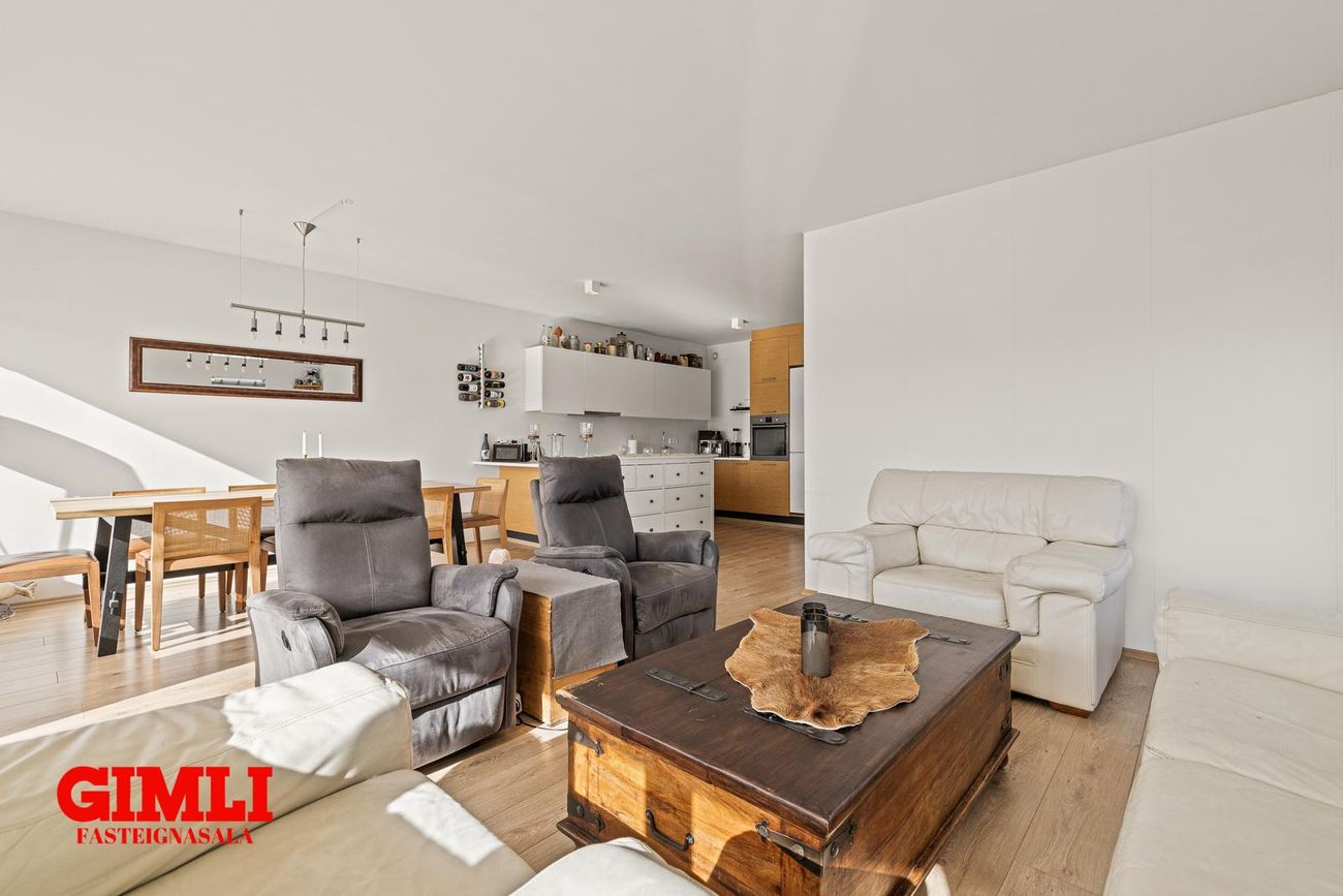 Þorrasalir 17 - 0212, 201 Kópavogur