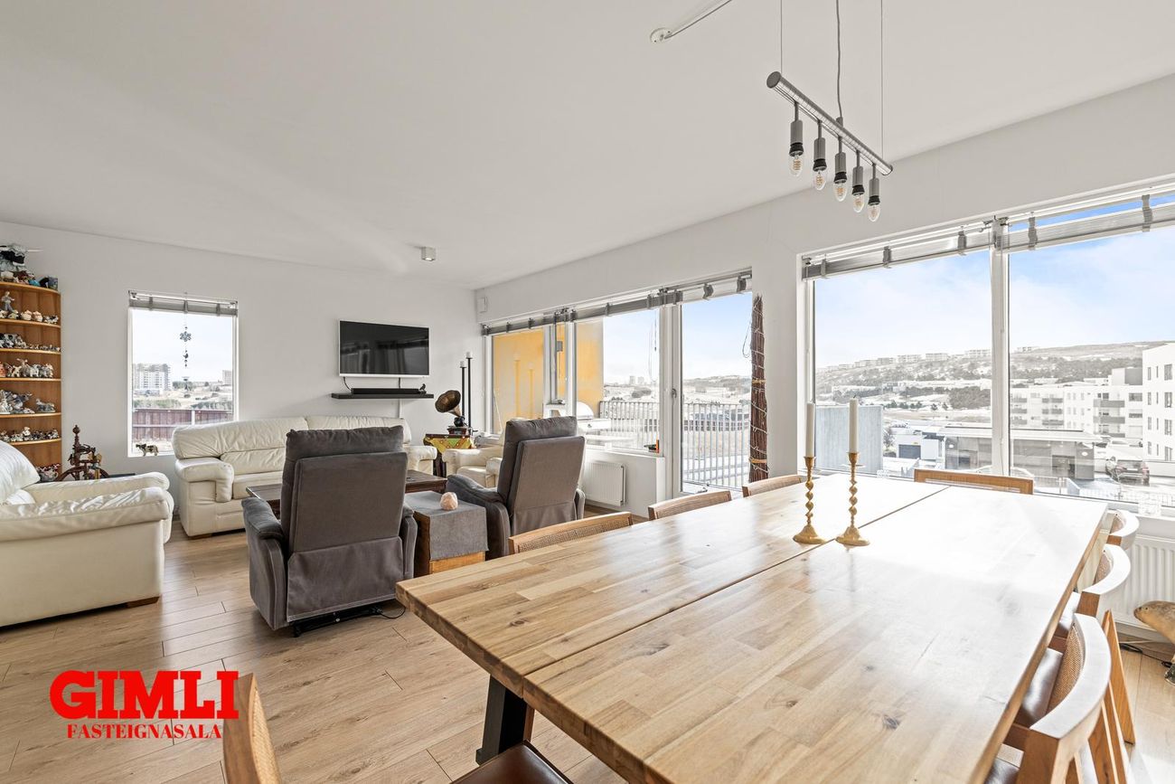 Þorrasalir 17 - 0212, 201 Kópavogur