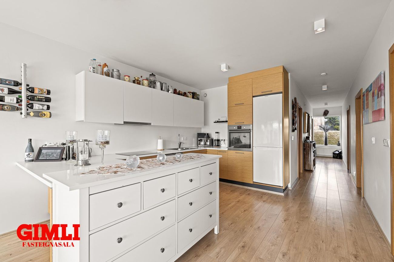 Þorrasalir 17 - 0212, 201 Kópavogur