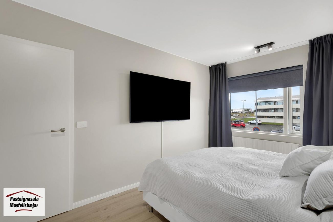 Hraunbær 170 - 0201, 110 Reykjavík