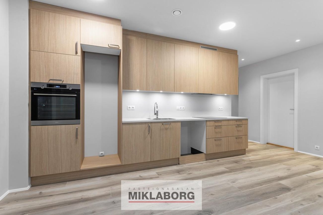 Hringhamar 33 - 0405, 221 Hafnarfjörður