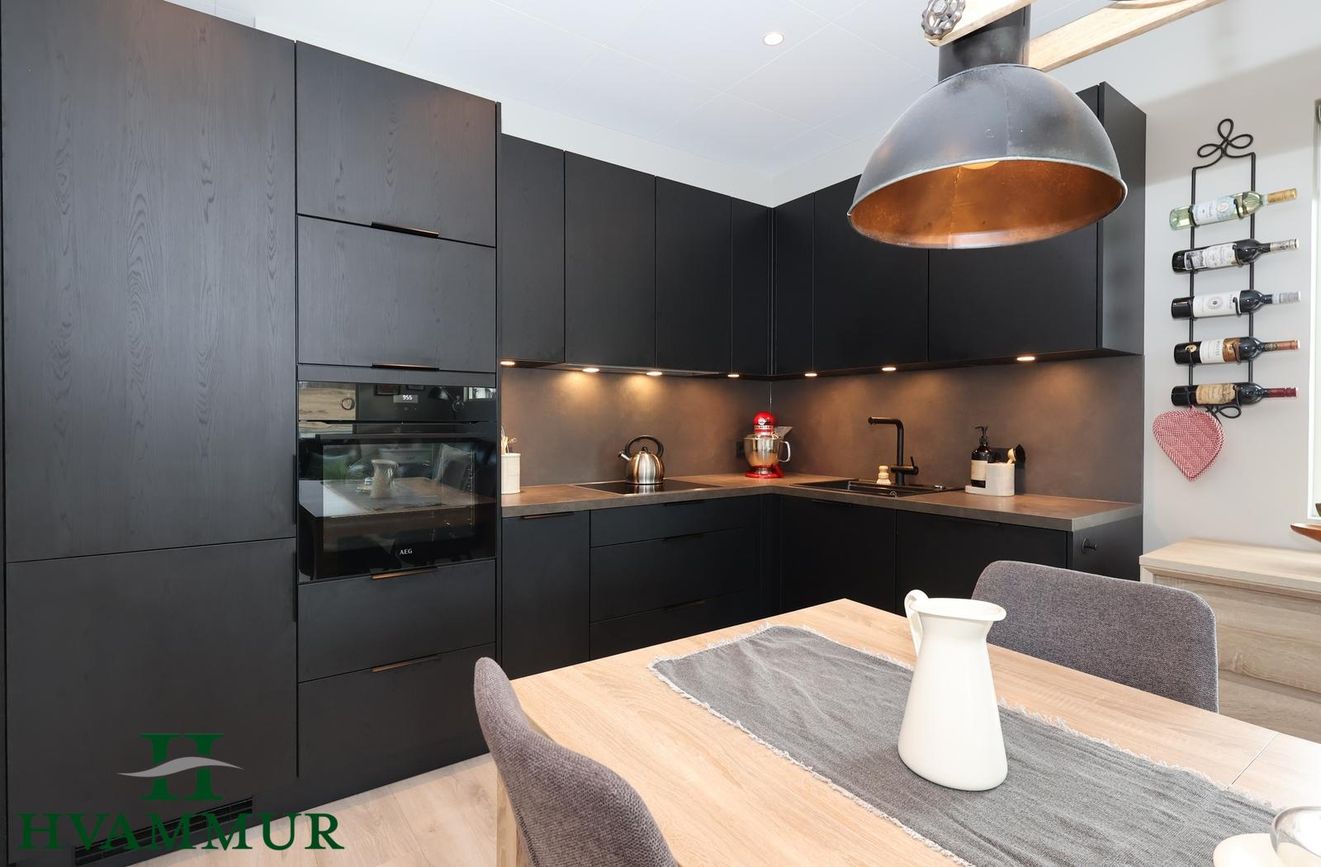 Kjarnagata 65, 600 Akureyri