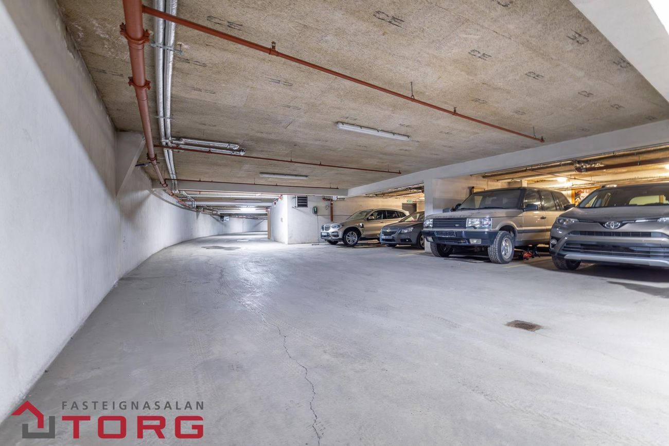 Sandavað 9 - 0201, 110 Reykjavík