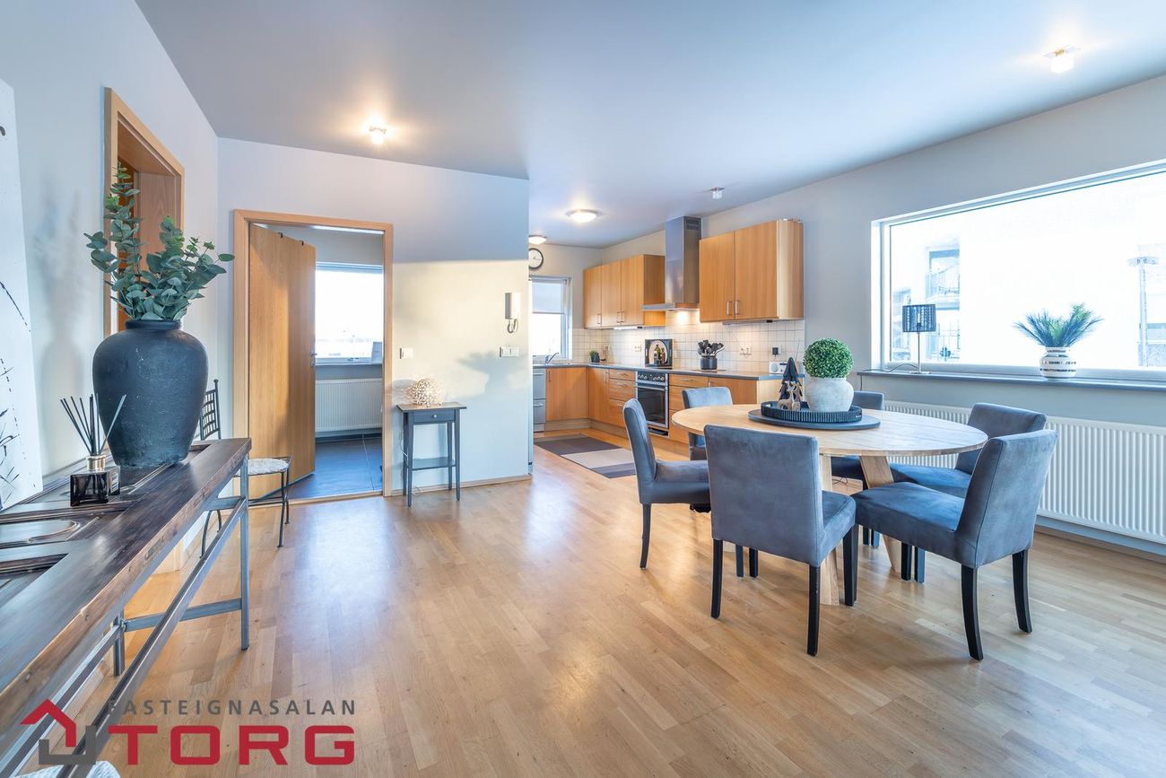 Sandavað 9 - 0201, 110 Reykjavík