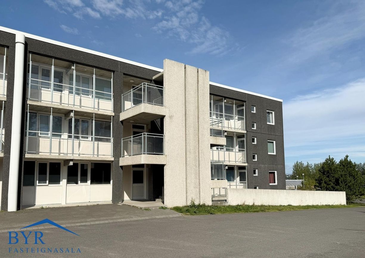 Blómvangur 2, 700 Fljóts