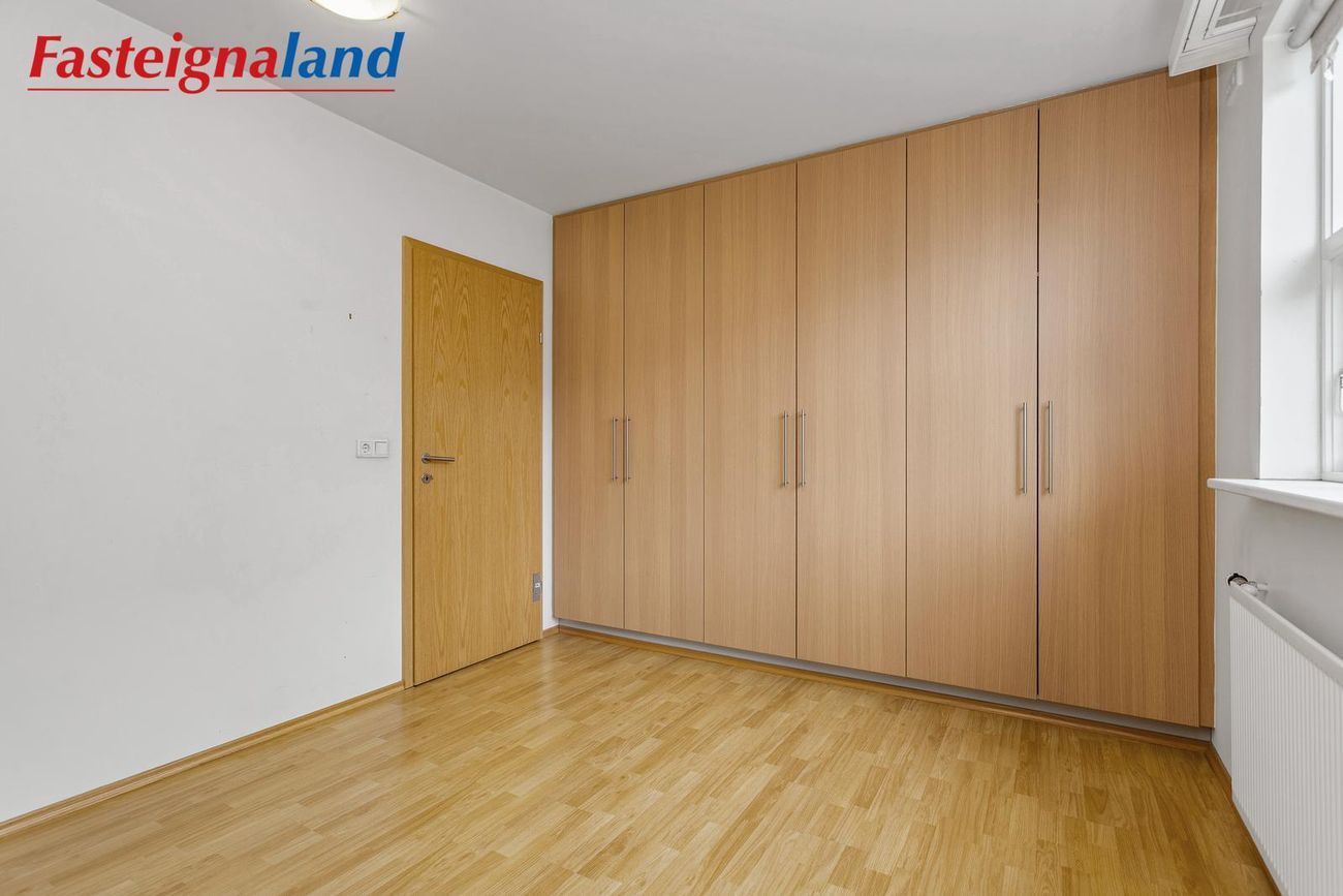 Eskivellir 7, 221 Hafnarfjörður